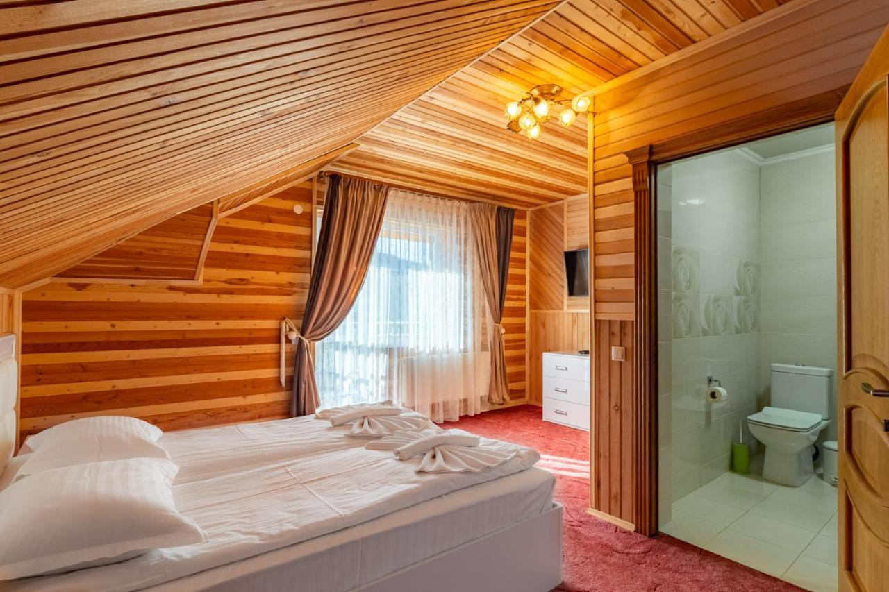 Hotel Zeleniy Bir Bukovel Exterior foto